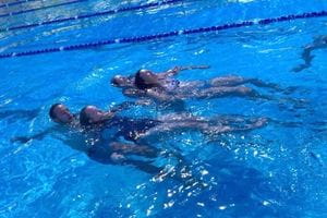 Broome PCYC staff learning their Bronze Medallion rescue skills in the pool