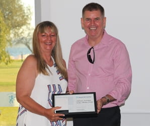 Sue Knight receiving her award from Tom Ballantyne