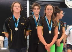  Lachlan Meldrum, Harrison Hynes, Maddi Howe and Madeline Thompson with their silver medals