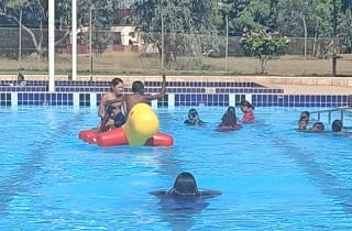 Kids enjoying the Wyndham Swimming Pool