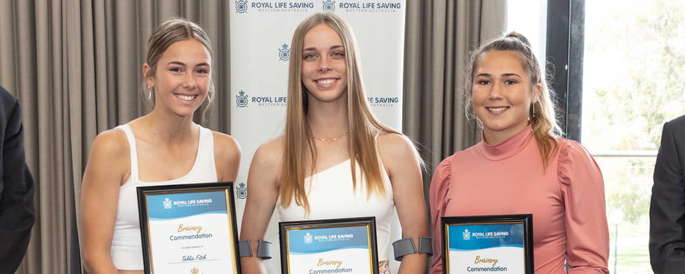 Tahlia Fitch, Misha Stolp and Anzel Jansen with their Bravery Commendations