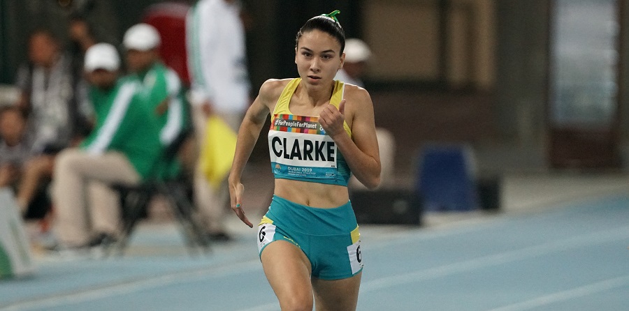 Paralympian Rhiannon Clarke competing in a sprint race for Australia