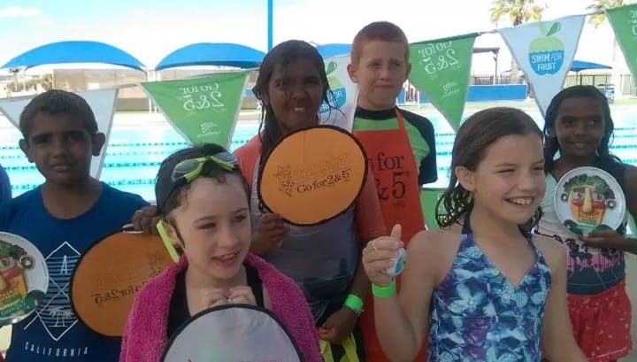 kids from Mullewa and Geraldton at a local swimming pool